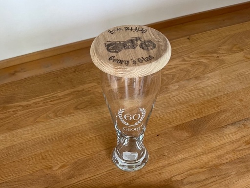 Glas mit Wunschgravur